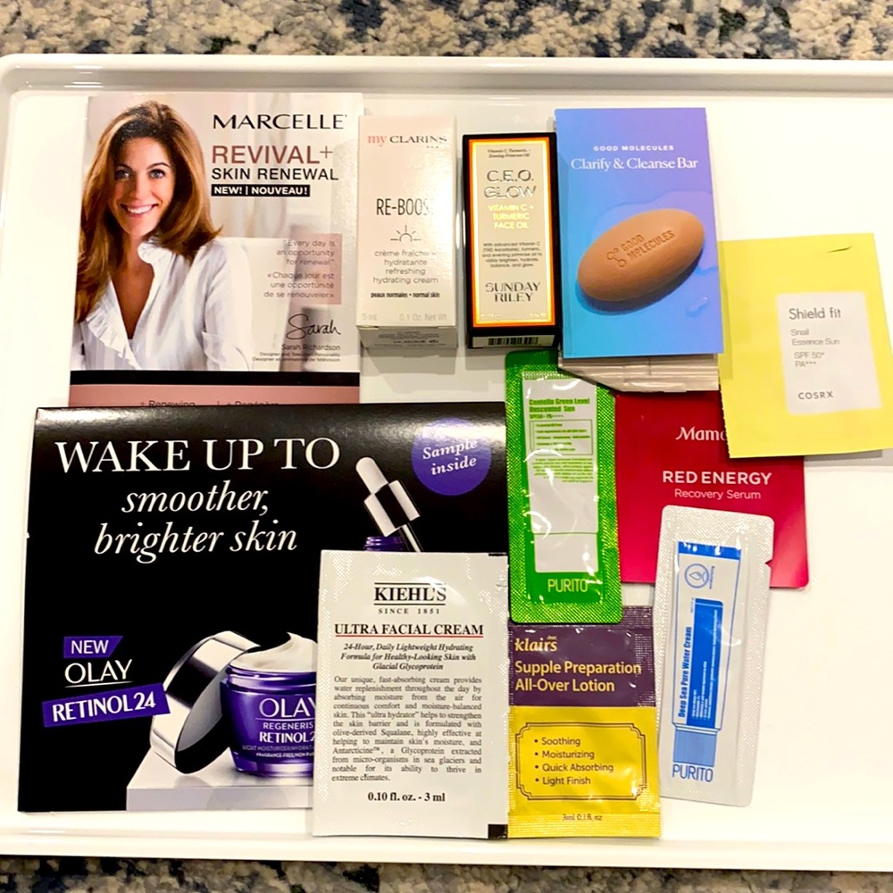 Skincare samples Sunday Riley + K Beauty